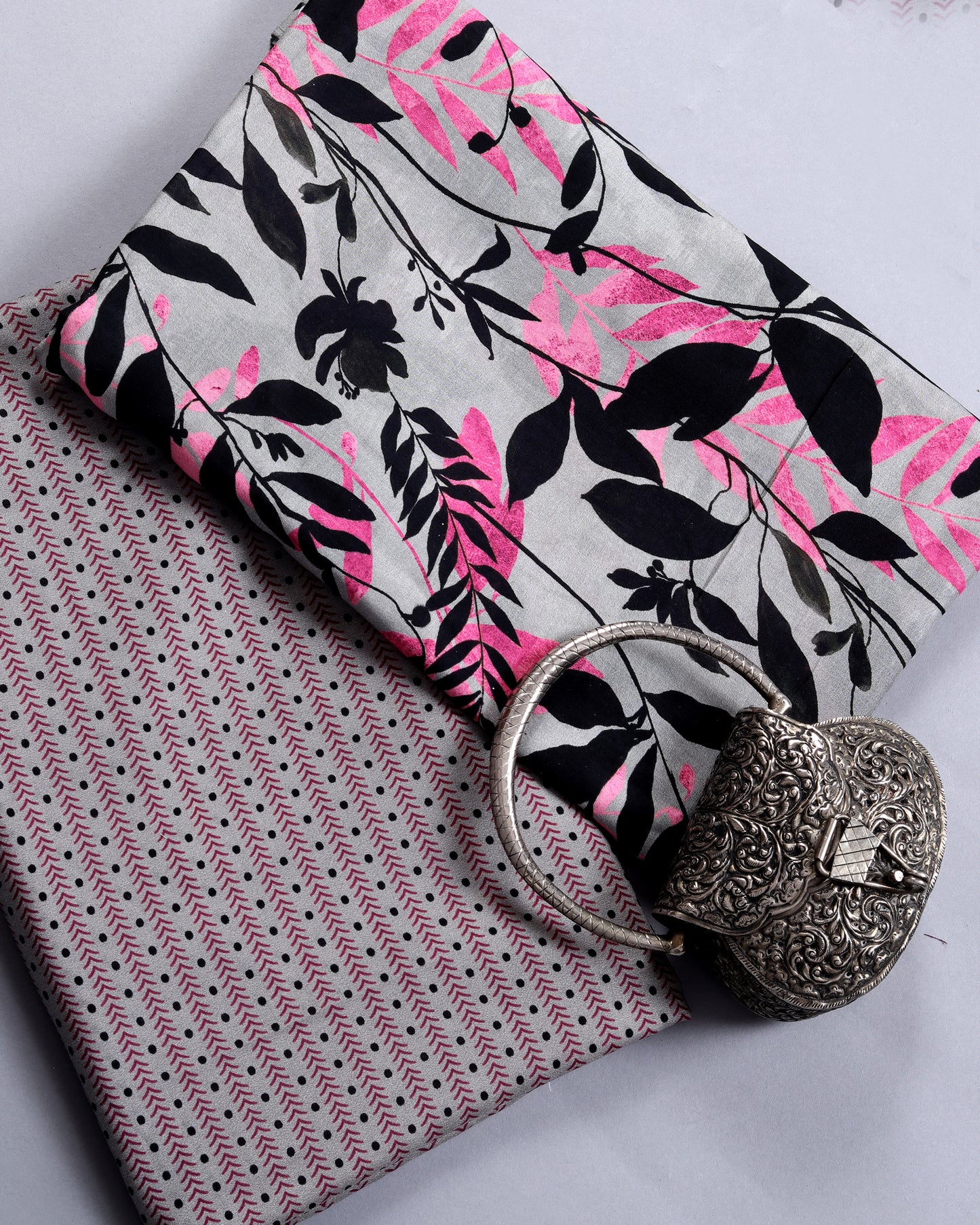 Grey Floral & Checkes Muslin Printed Combo Set ( Top & Bottom 2.5 Meters Each)