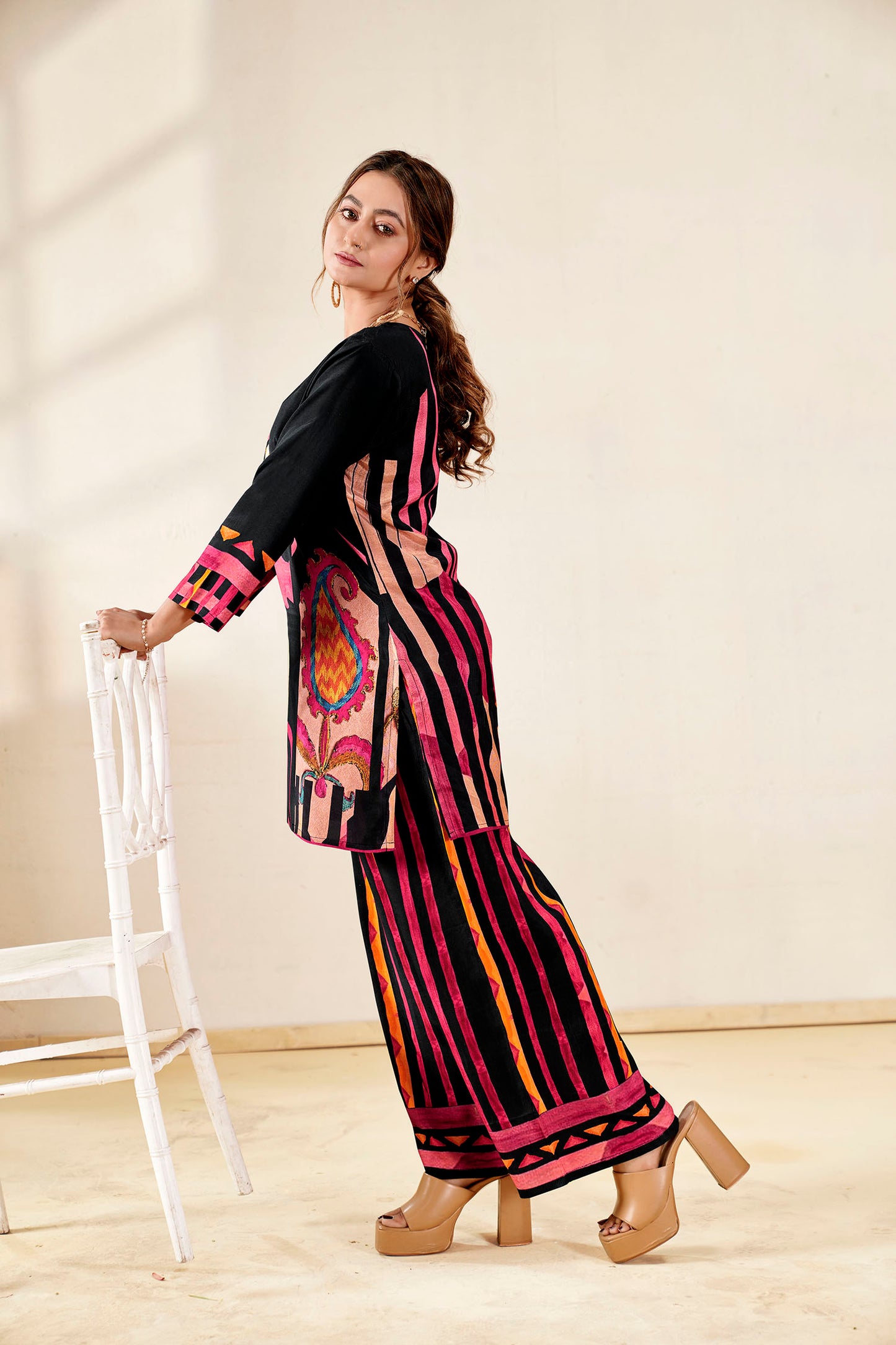 Abstract Fusion Pure Muslin Co-ord Set