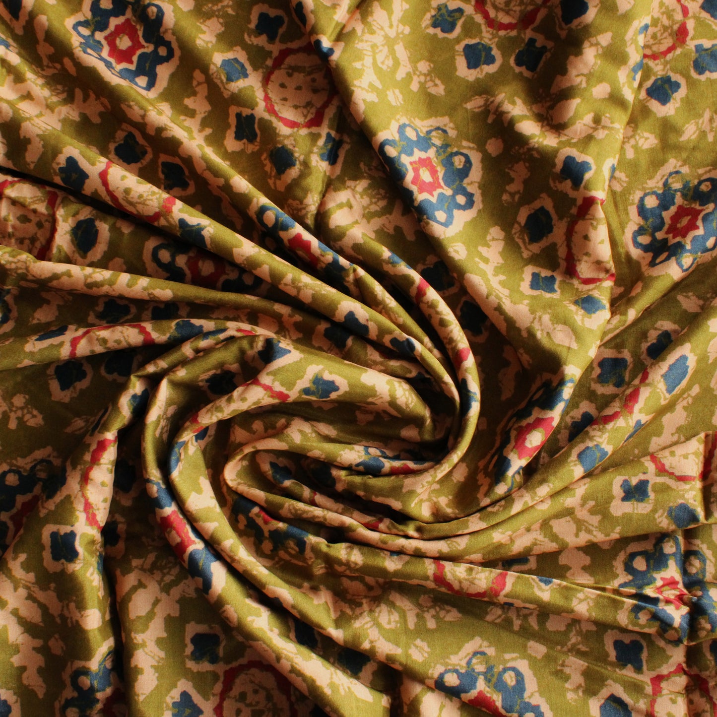 Muslin Printed Combo Set  (Top & Bottom 2.5 Meters Each)