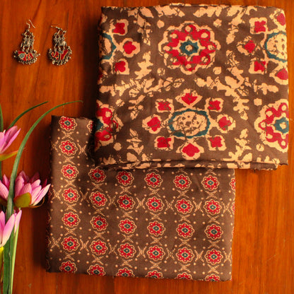 Muslin Printed Combo Set  (Top & Bottom 2.5 Meters Each)