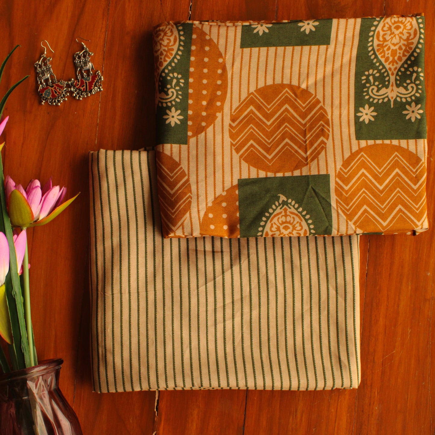 Muslin Printed Combo Set  (Top & Bottom 2.5 Meters Each)