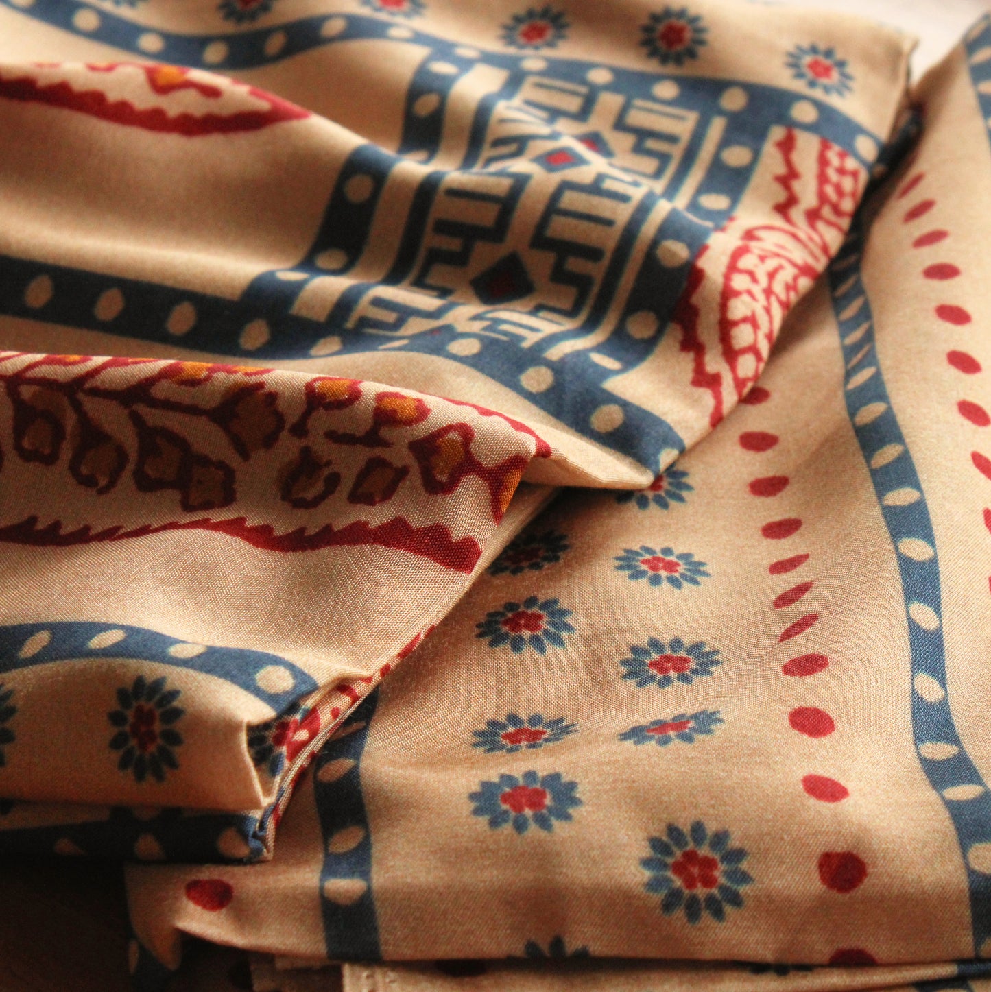 Muslin Printed Combo Set  (Top & Bottom 2.5 Meters Each)