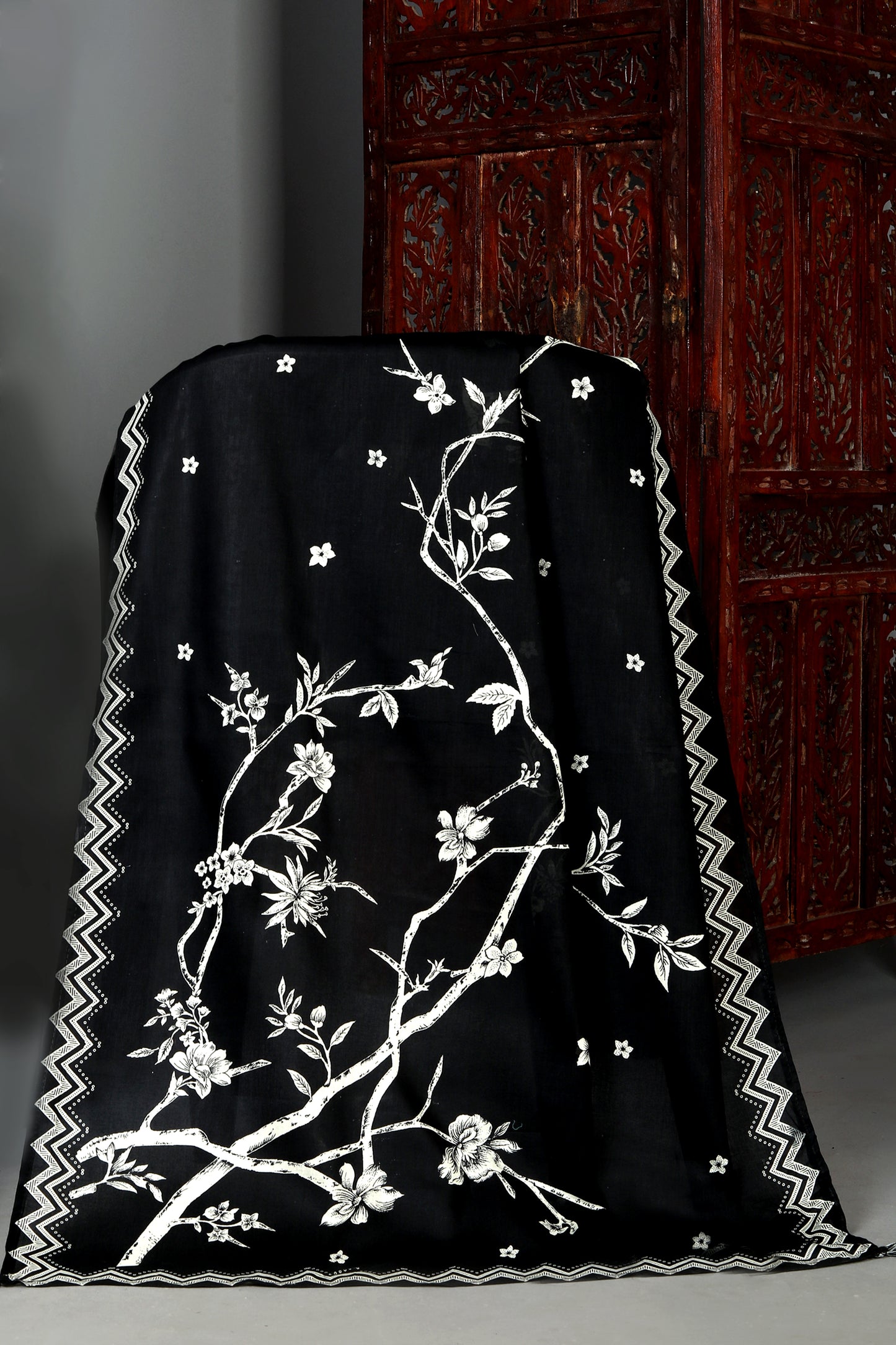 Jade Black Pure Cotton Embroidered Daman Unstitched Suit Set