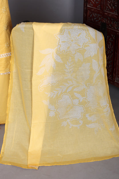 Blooming Yellow Elegant Emboidered Unstitched Suit Set