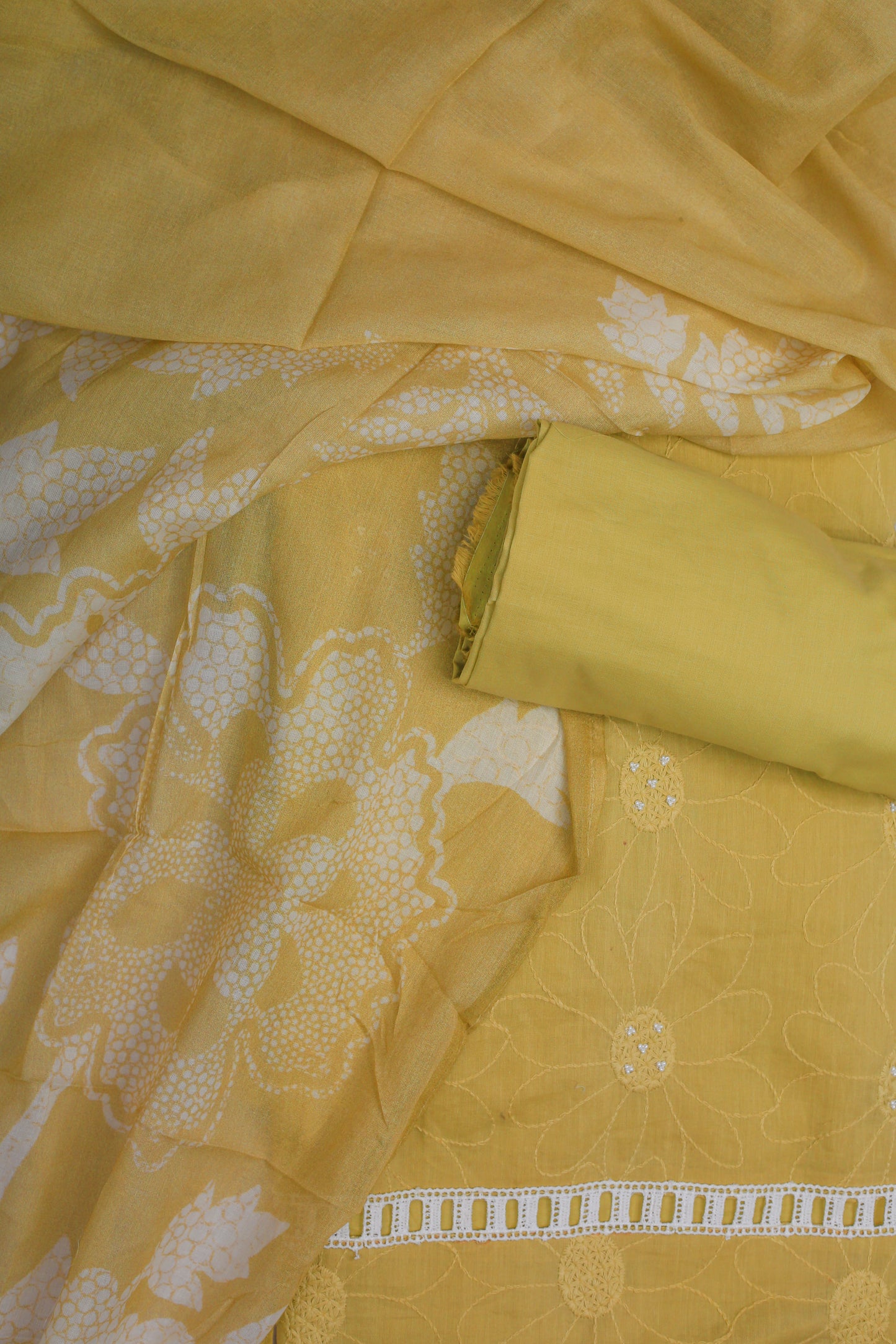 Blooming Yellow Elegant Emboidered Unstitched Suit Set