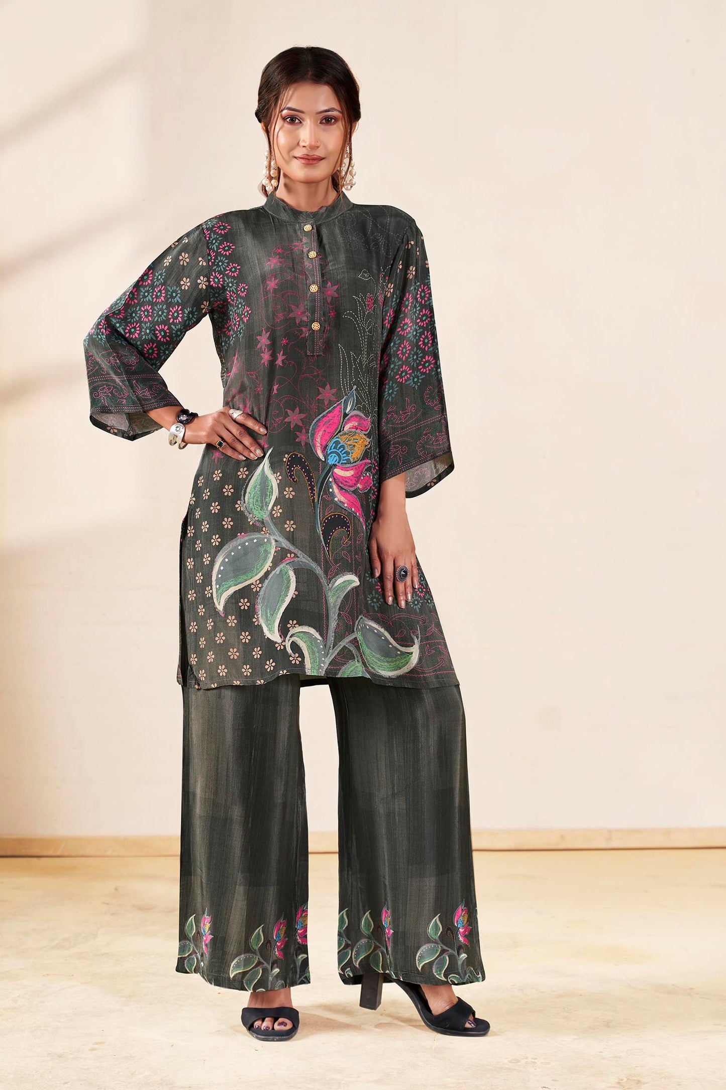 Charcoal Lotus Bloom Pure Crepe Co-ord Set