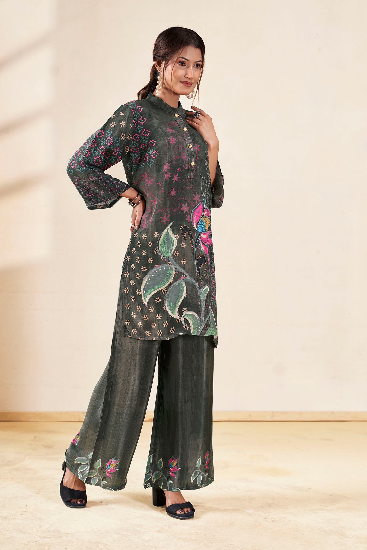 Charcoal Lotus Bloom Pure Crepe Co-ord Set