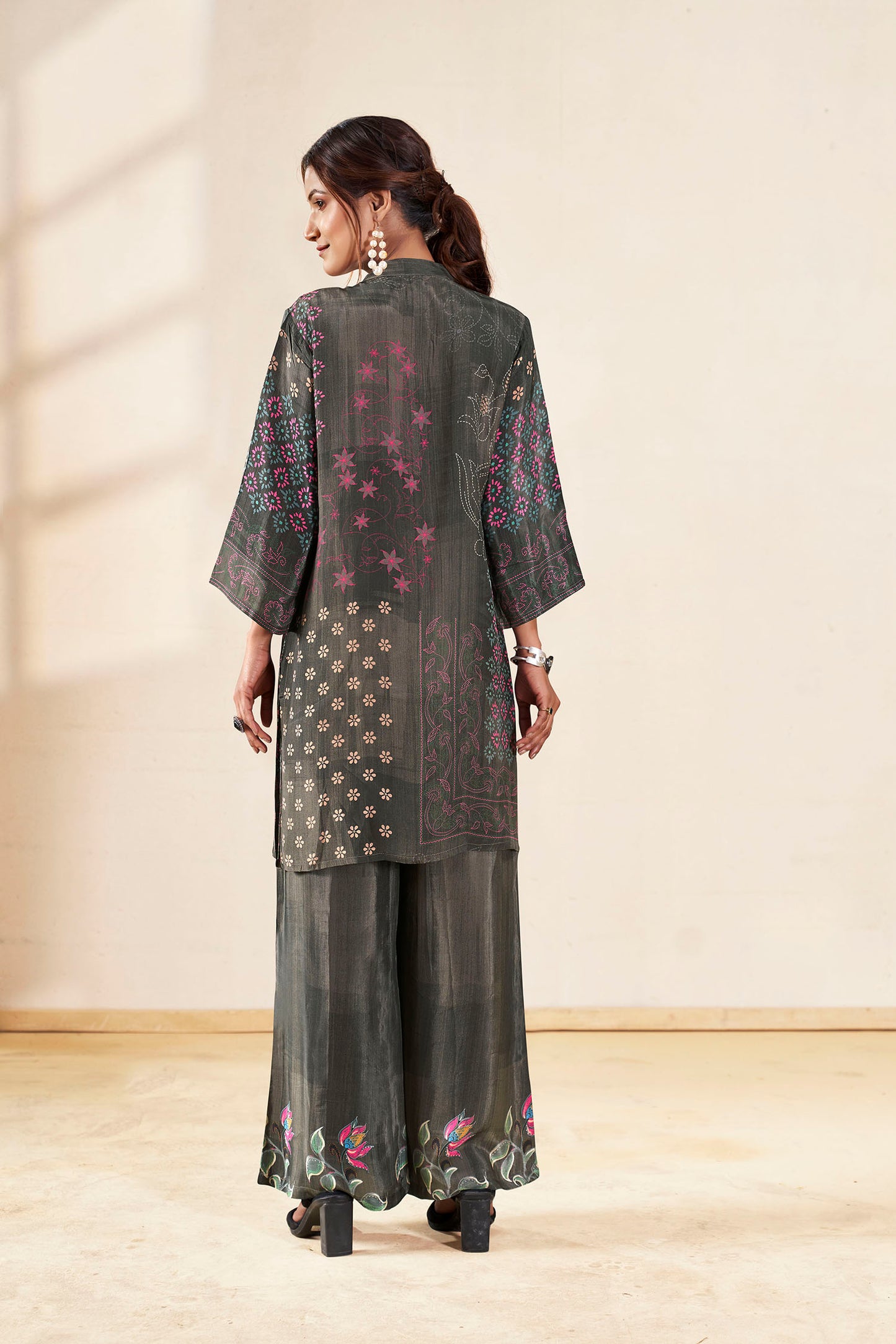 Charcoal Lotus Bloom Pure Crepe Co-ord Set