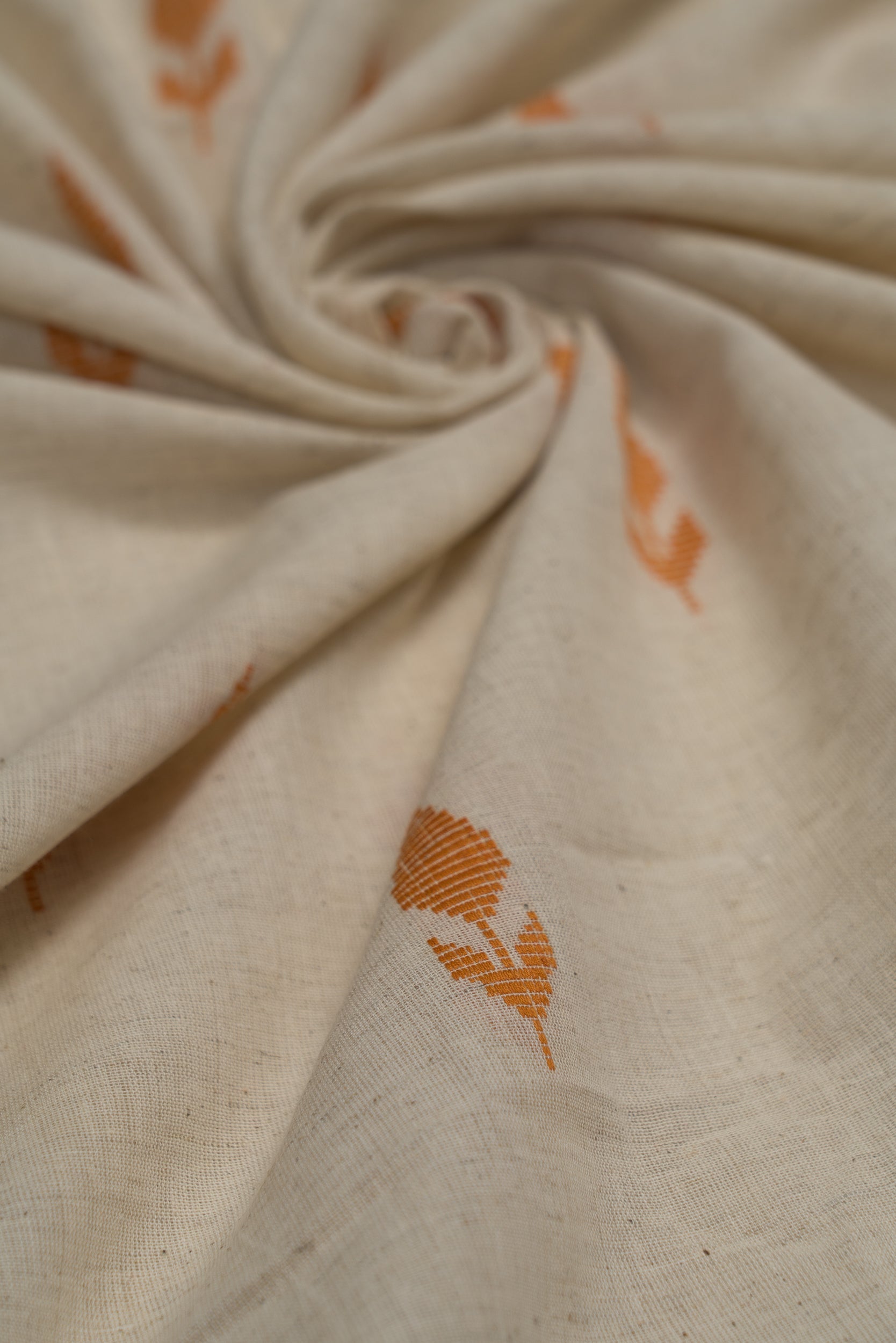 Pre Cut Handloom Cotton Fabric (2.5 Meter)